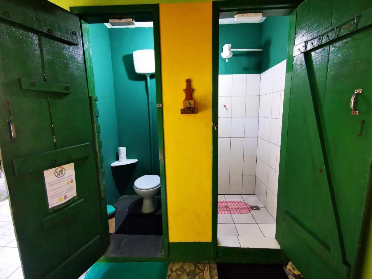 Bela Casa Quartos Hotel Abraão Kültér fotó
